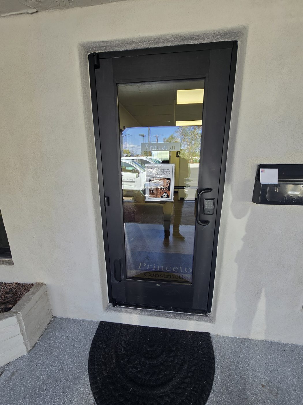 Custom glass installation, Sep 2024, Phoenix metro by Mad Touch Glass