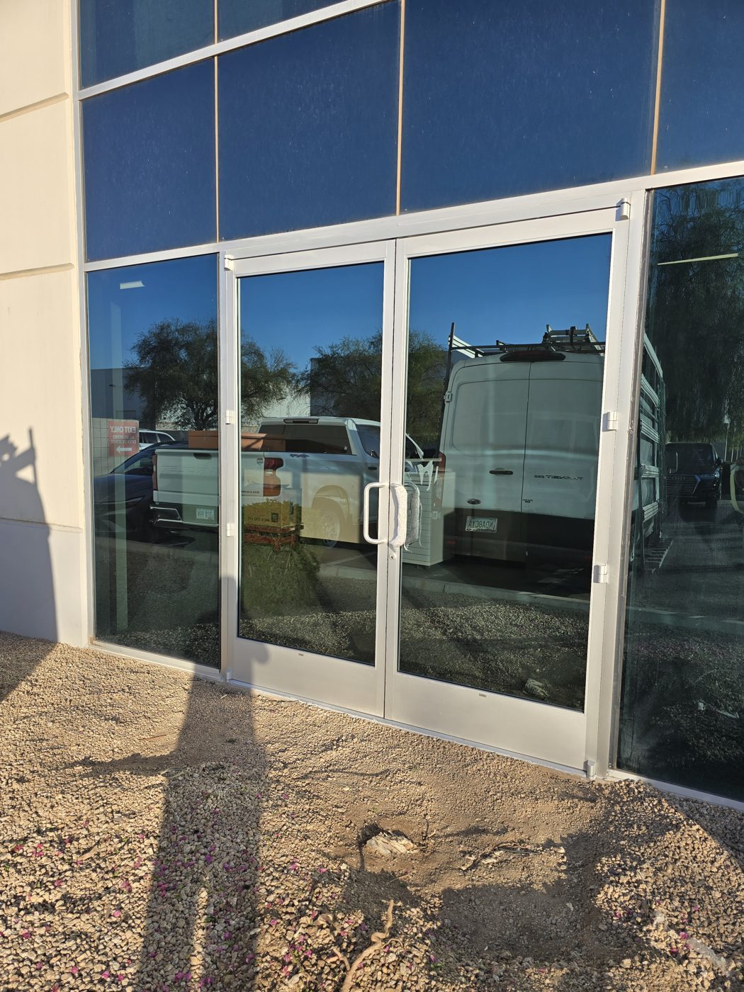 Custom glass installation, Dec 2024, Phoenix metro by Mad Touch Glass