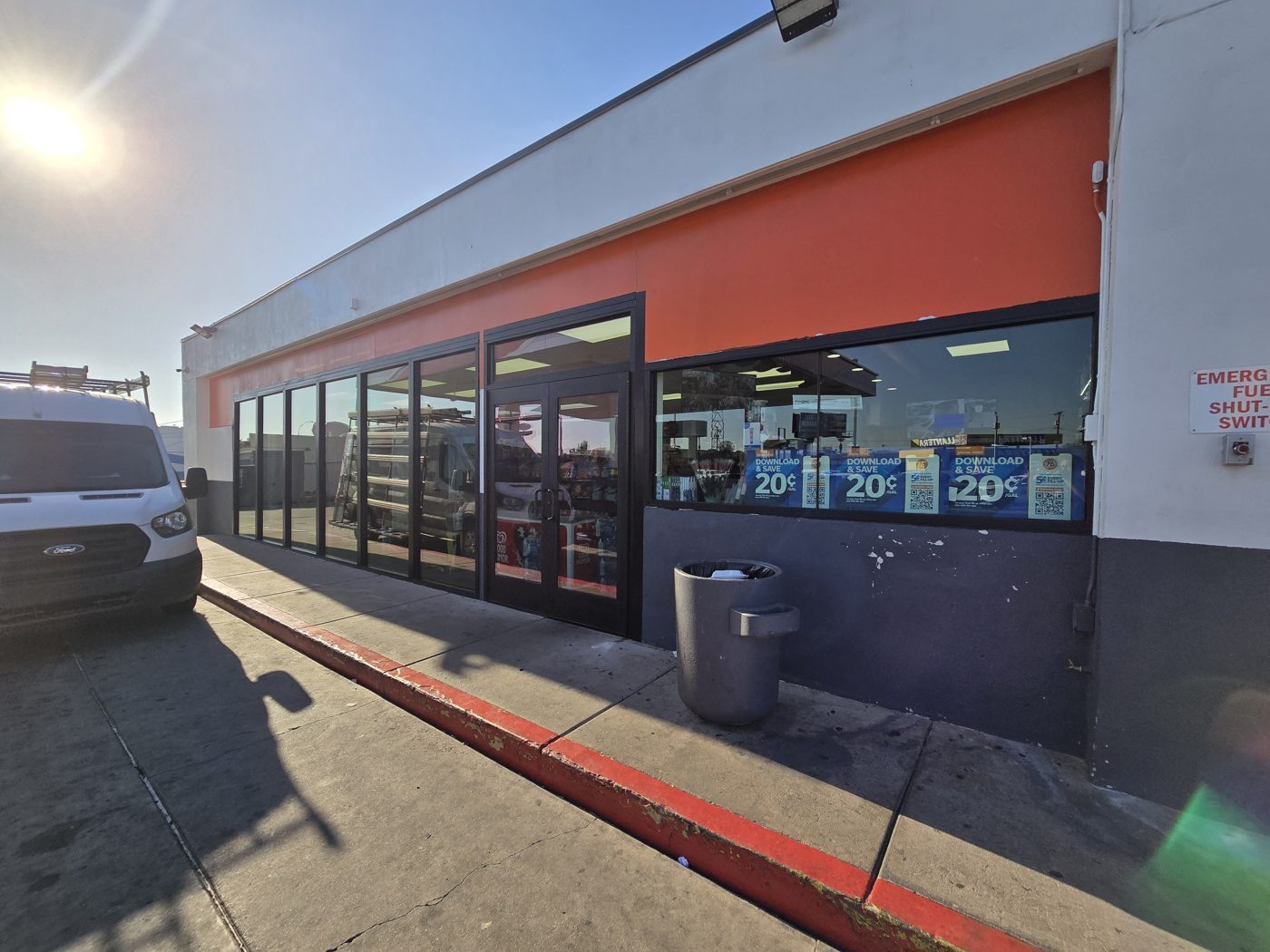 Custom glass installation, Aug 2025, Phoenix metro by Mad Touch Glass